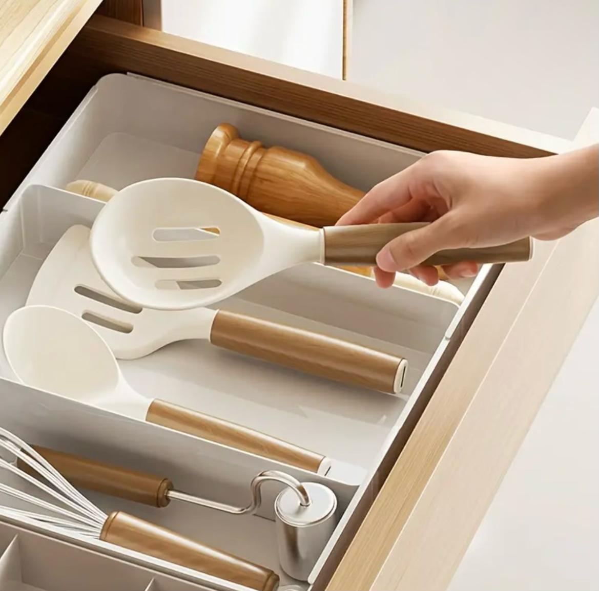 Expandable Drawer Organizer