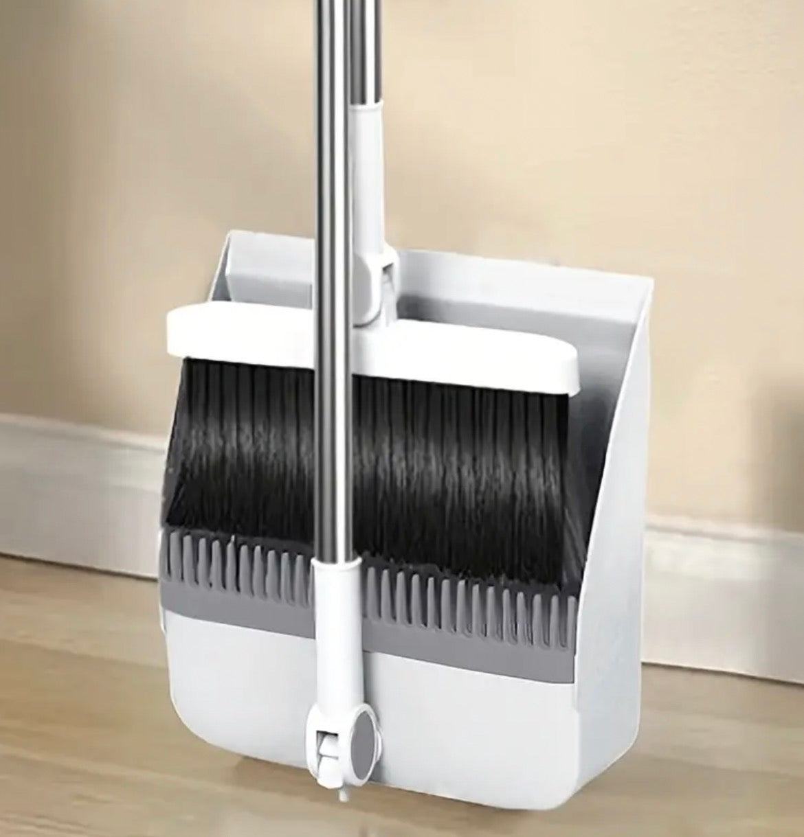 4-in-1 Long-Handled Mop with 3 Cleaning Mops